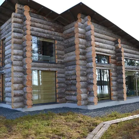 Jussi's Chalets *